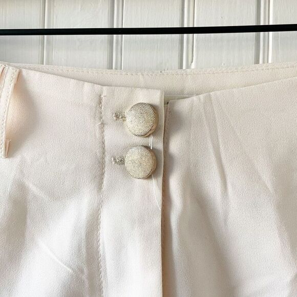❤️🔥5 for $25 Hot & Delicious Peach Cream Shorts buttons small - Picture 4 of 7